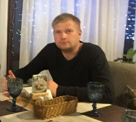  -,   Vova, 32 ,   ,   