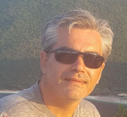  ,   Vlad, 54 ,   ,   , c 