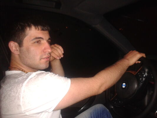  ,   Narek, 35 ,   