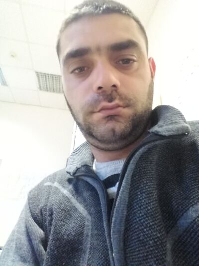  ,   Arman, 40 ,   ,   , c 