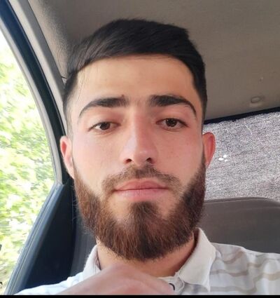  ,   Jaloliddin, 25 ,   ,   