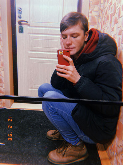  -,   Denis, 31 ,   ,   