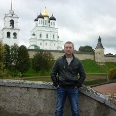  ,   Andrei, 46 ,   ,   , c 