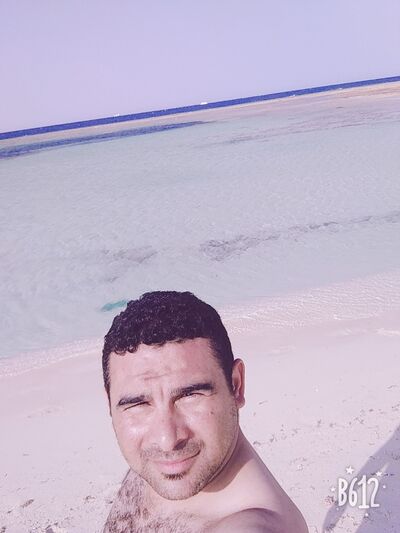  ,   Mohamed, 40 ,   ,   , c , 