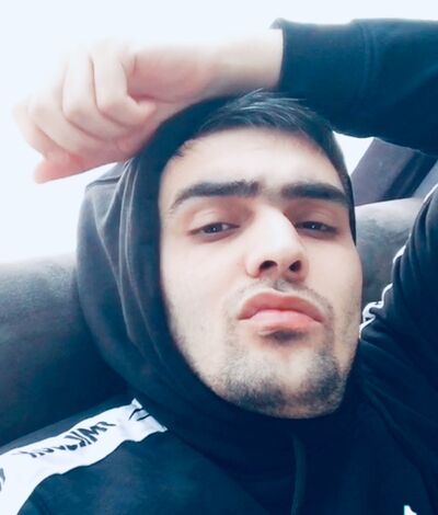  ,   Farid, 32 ,   ,   
