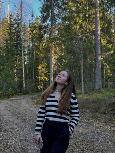  -,   , 21 ,   