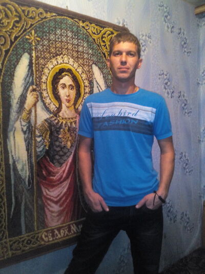  ,   Kian, 36 ,   