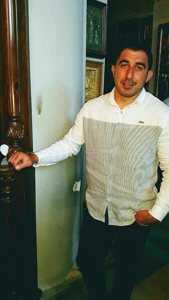  ,   Tornike, 35 ,   ,   , c 