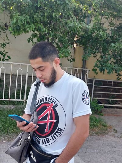  -,   , 27 ,  