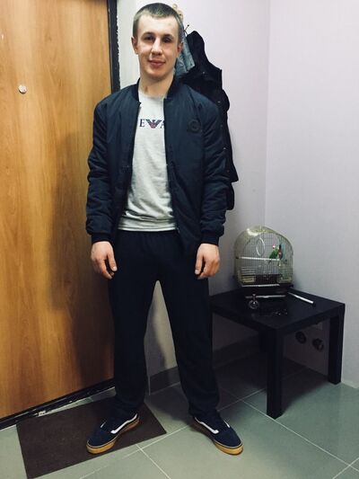  ,   Makar, 31 ,   