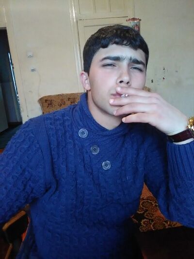  ,   Edo, 32 ,   