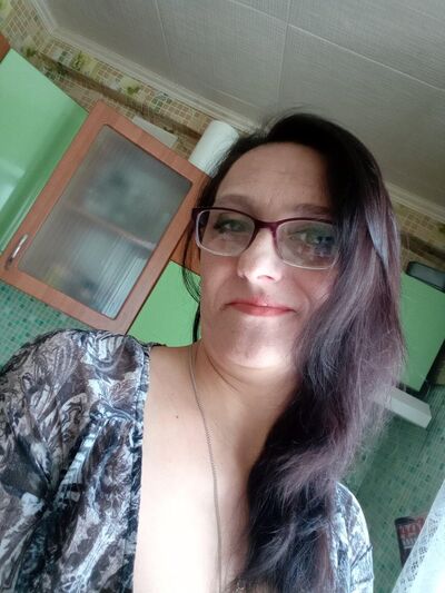  ,   Olga, 42 ,   ,   