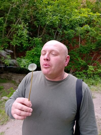  ,   Konstantin, 38 ,   ,   