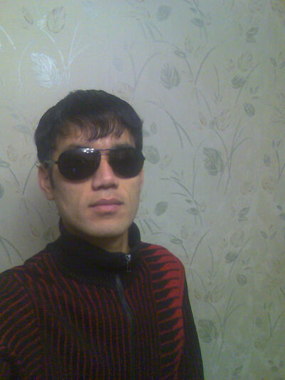  ,   Sasha, 39 ,   