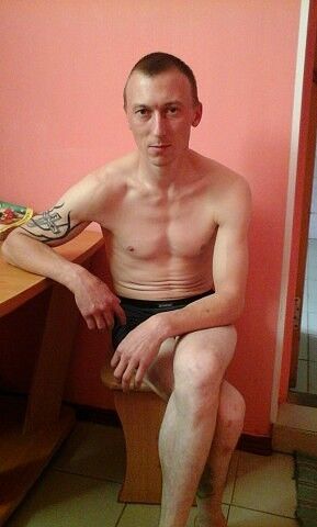  6419746  Sergei, 41 ,    