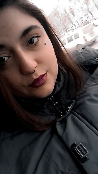  ,   Vivian, 29 ,   