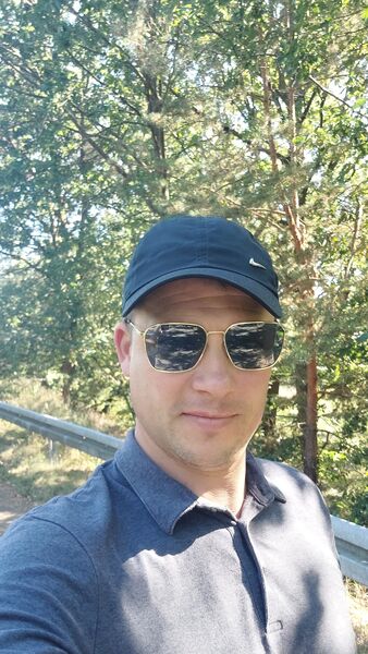  ,   Mihai, 41 ,   ,   