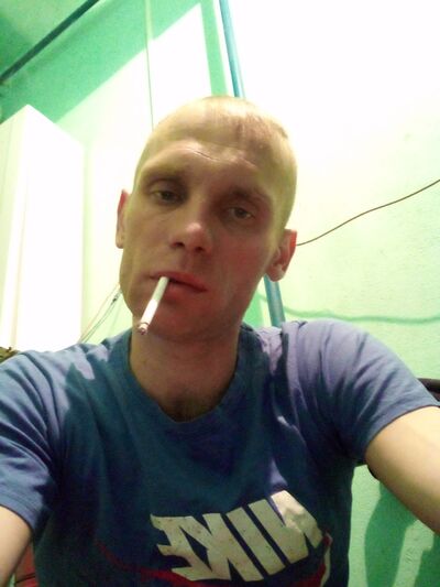  ,   Stas, 36 ,   ,   