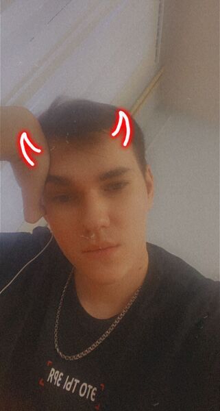  ,   Marsel, 25 ,   ,   