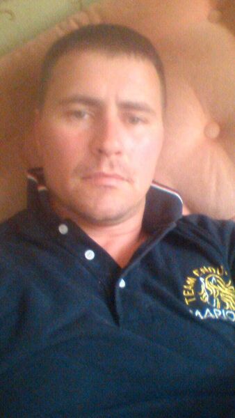  ,   Leonid, 48 ,   ,   