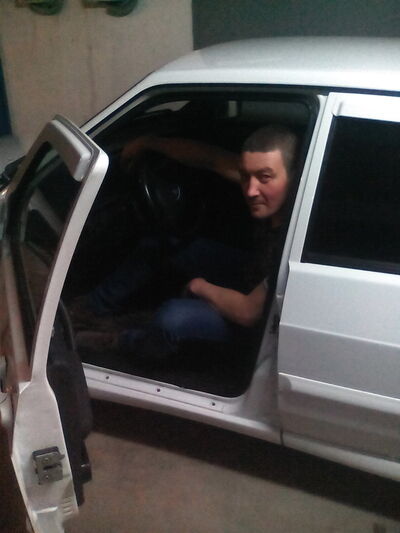  ,   Ehduard, 41 ,   