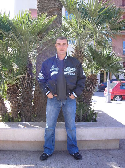  ,   Aleksandr, 52 ,   