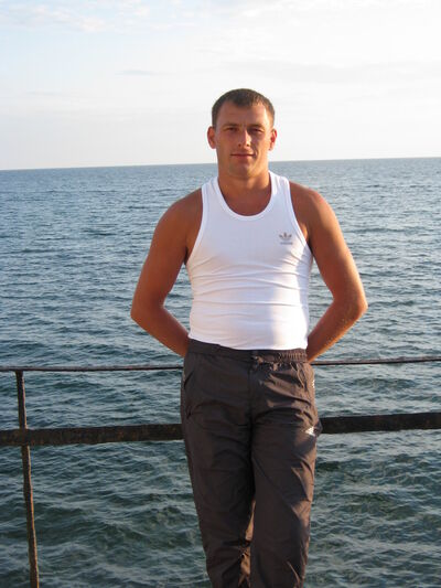 ,   Alex, 40 ,   