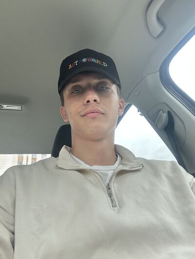  ,   Petr, 26 ,   ,   