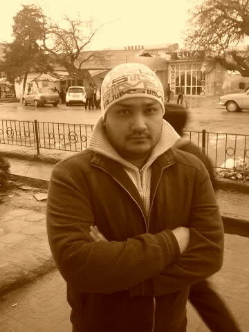  ,   Umar Hayot, 34 ,   ,   , c 