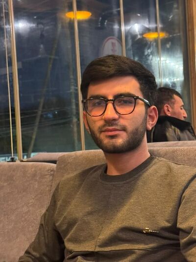  ,   Elish, 23 ,   ,   