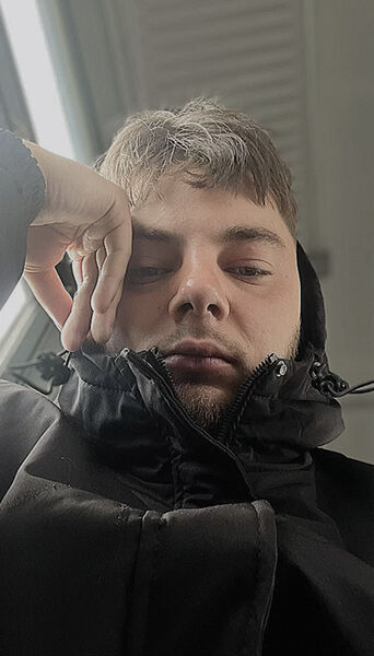  ,   Rodion, 24 ,   ,   , c , 