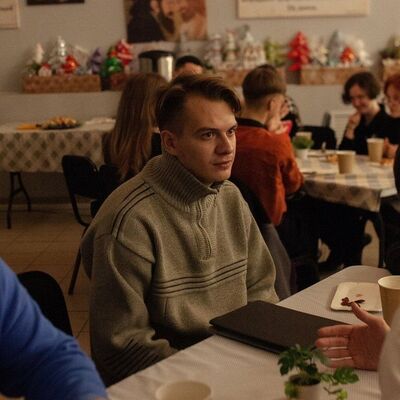  ,   Vladimir, 24 ,   ,   