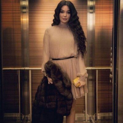  ,   Maxfuza, 32 ,   