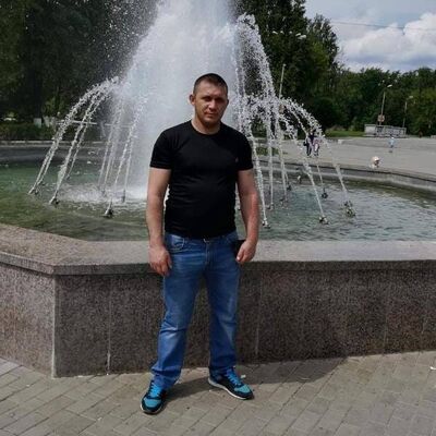  ,   Viktor, 44 ,   ,   , c 
