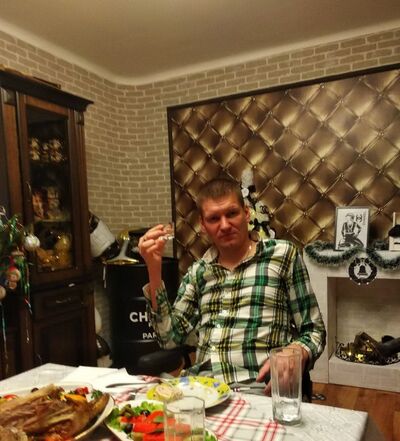  ,   Yaroslav, 41 ,   ,   , c , 