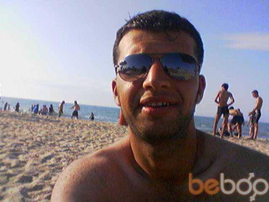  ,   Ali, 40 ,   