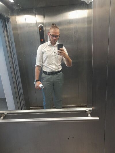  -,   Artem, 32 ,   ,   