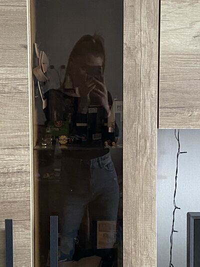  -,   , 27 ,     , c 