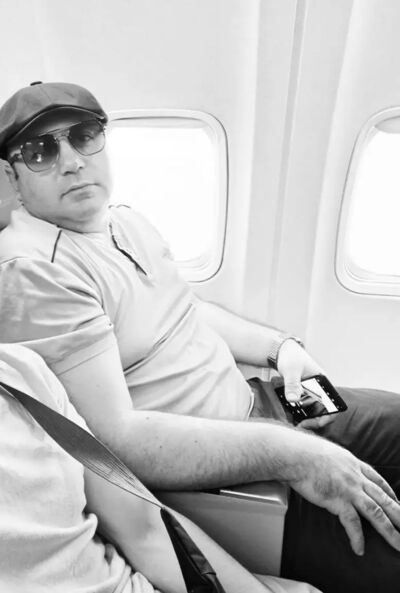  ,   Armen, 38 ,   ,   , c , 