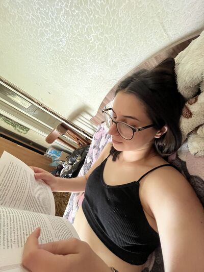  ,   Alena, 25 ,   ,   