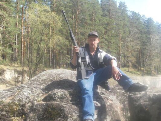 Знакомства Горно-Алтайск, фото мужчины Виктор, 36 лет, познакомится для флирта, любви и романтики, cерьезных отношений, переписки