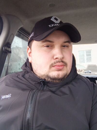  ,   Ruslan, 33 ,   ,   