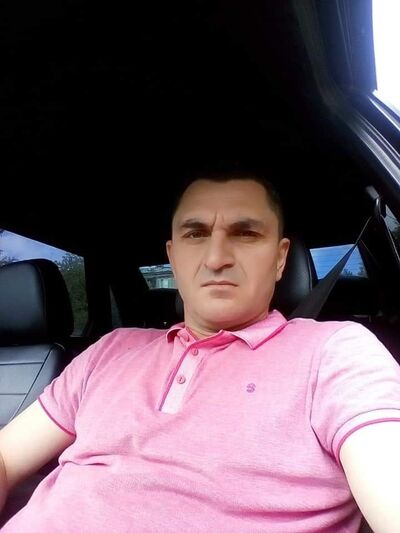  ,   Farik, 49 ,   
