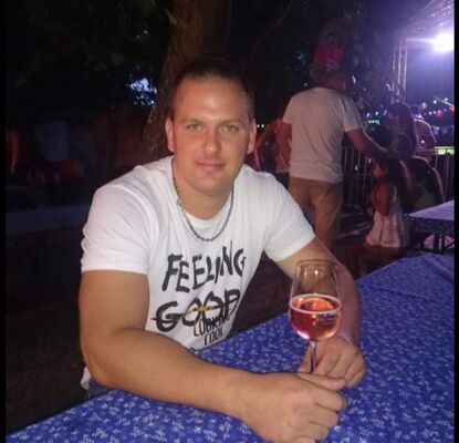  Malaga,   Alex, 42 ,   