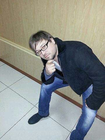  ,   Runy, 39 ,   