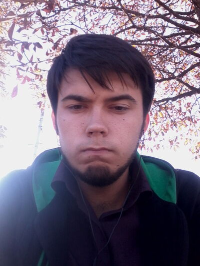  ,   Denis, 29 ,   