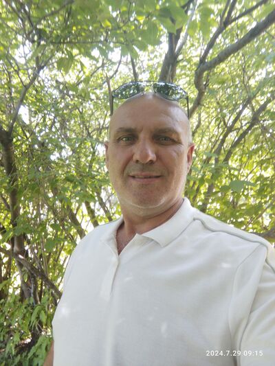   ,   Goran, 53 ,   ,   