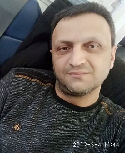  ,   HOVIK, 48 ,   