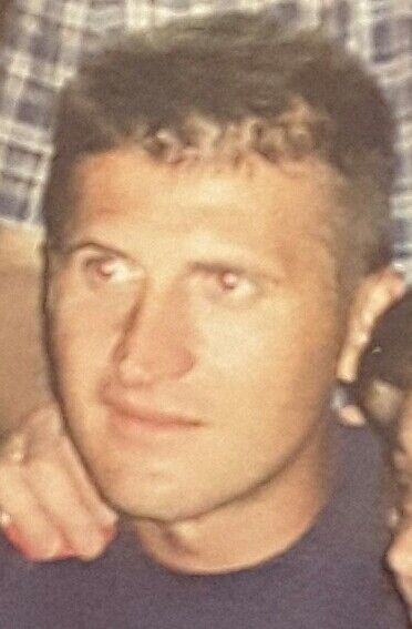  ,   Vlad, 49 ,   ,   , c 