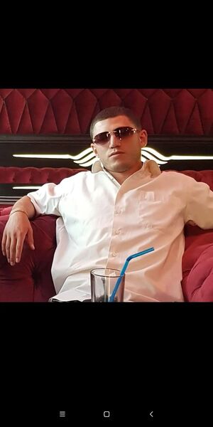  ,   Sam, 23 ,   ,   